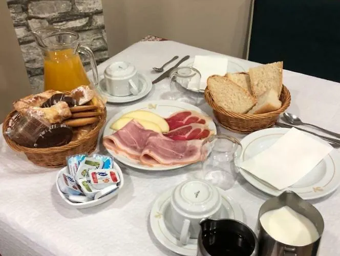 Salones Victoria 게스트하우스 Santa Marina del Rey